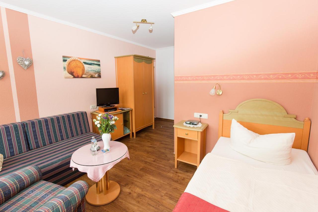 Hotel Garni Am Deich Zingst Dış mekan fotoğraf