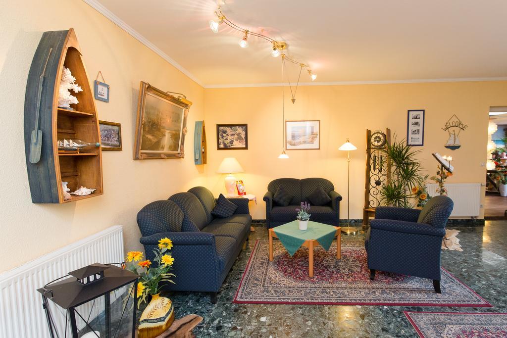 Hotel Garni Am Deich Zingst Dış mekan fotoğraf