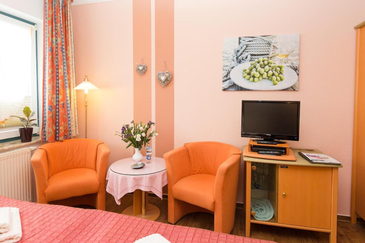 Hotel Garni Am Deich Zingst Dış mekan fotoğraf